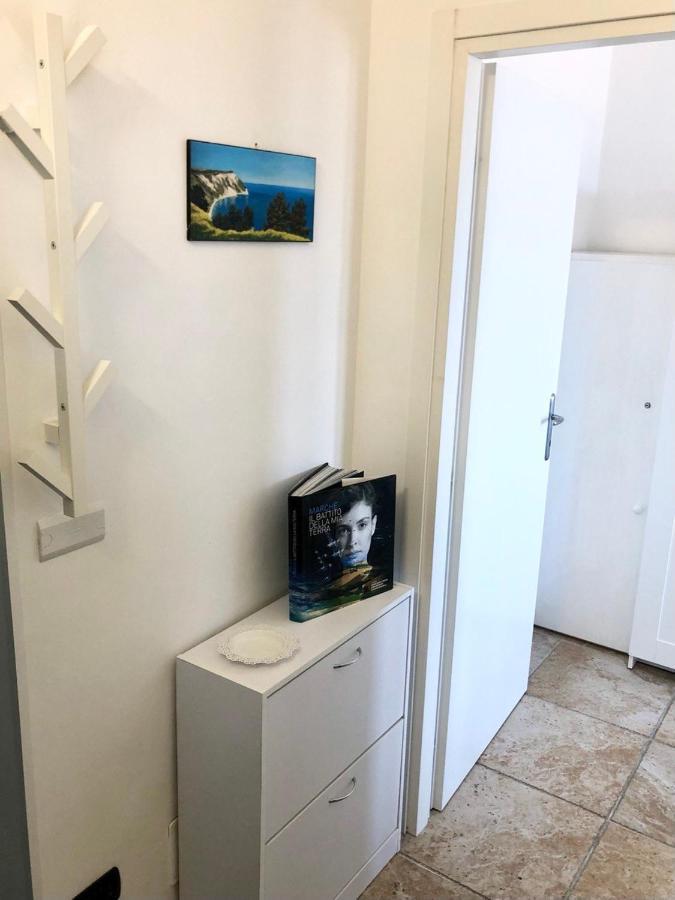B&B Il Poeta Sul Mare Анкона Экстерьер фото